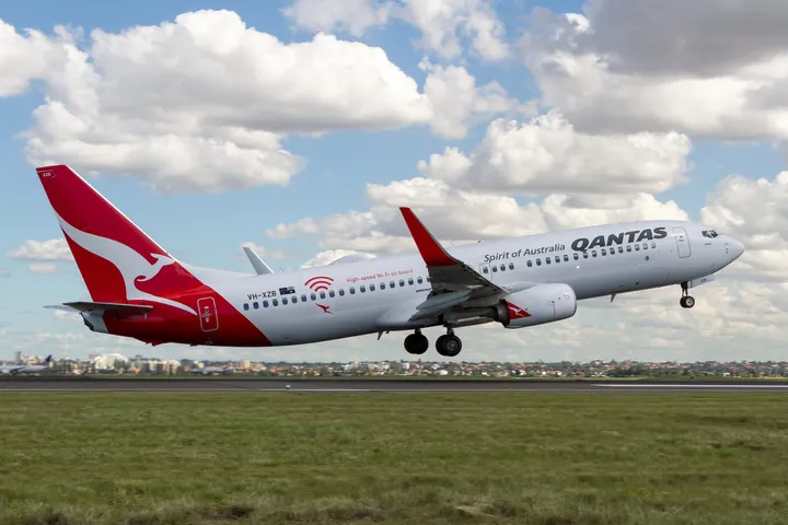 QANTAS_B738_VH-XZB_WI-FI_LAUNCH_SYDNEY_AIRPORT_070417_KURT_AMS_9954-1-scaled.jpg